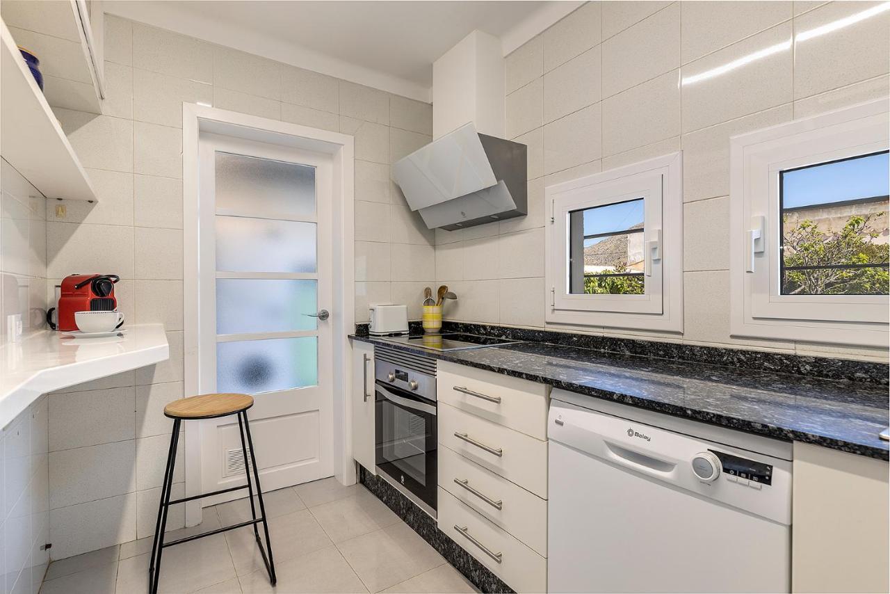 La Gola Apartment, First-Line Beachfront, Newly Refurbished Port de Pollença Exterior foto